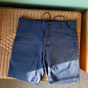 NWOT Outlier New Way shorts Men’s 32 (Indigo Navy)